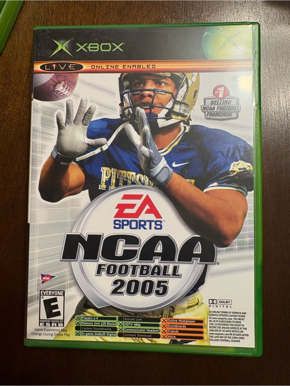 EA SPORTS NCAA Football 2005 Xbox Game - Green Case